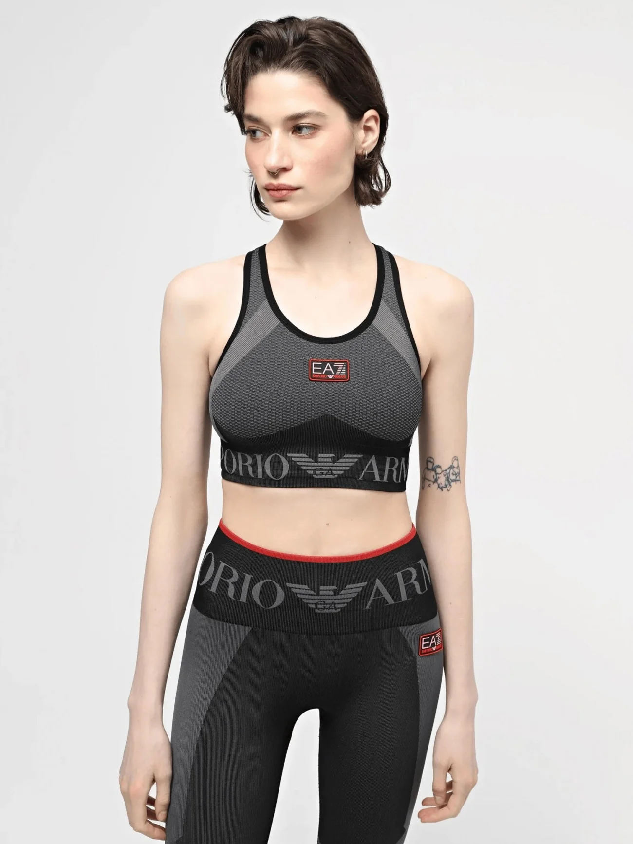 Топ спортивный женский Sport Bra EA7