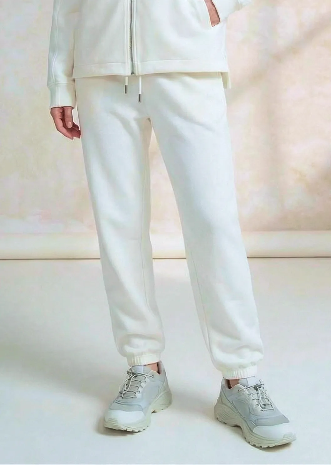 белые Брюки женские Levico MAX MARA